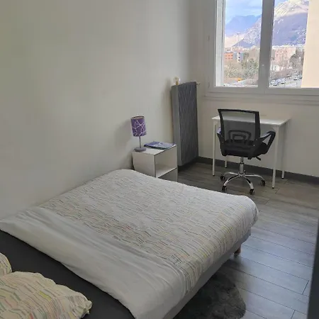 Dans Partage, A 8 Min Du Centre-ville